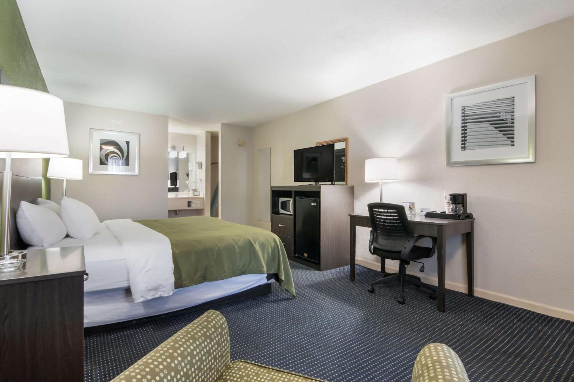 Quality Inn Little Creek Virginia Beach Exteriér fotografie