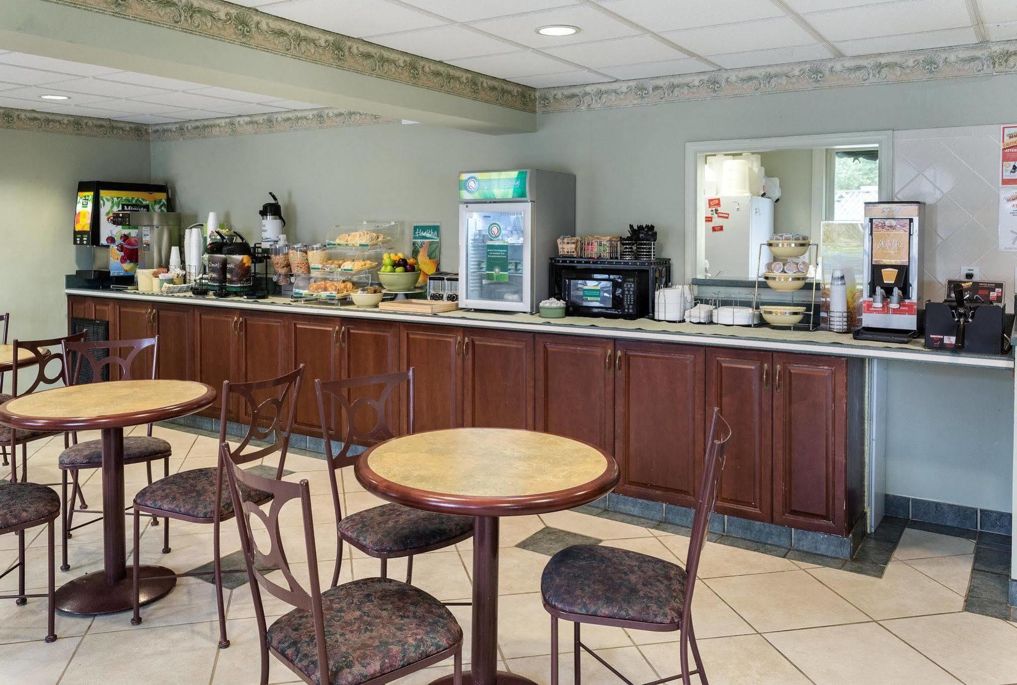 Quality Inn Little Creek Virginia Beach Exteriér fotografie
